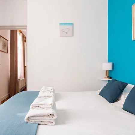 Apartment Marais Place Des Vosges Sevigne *